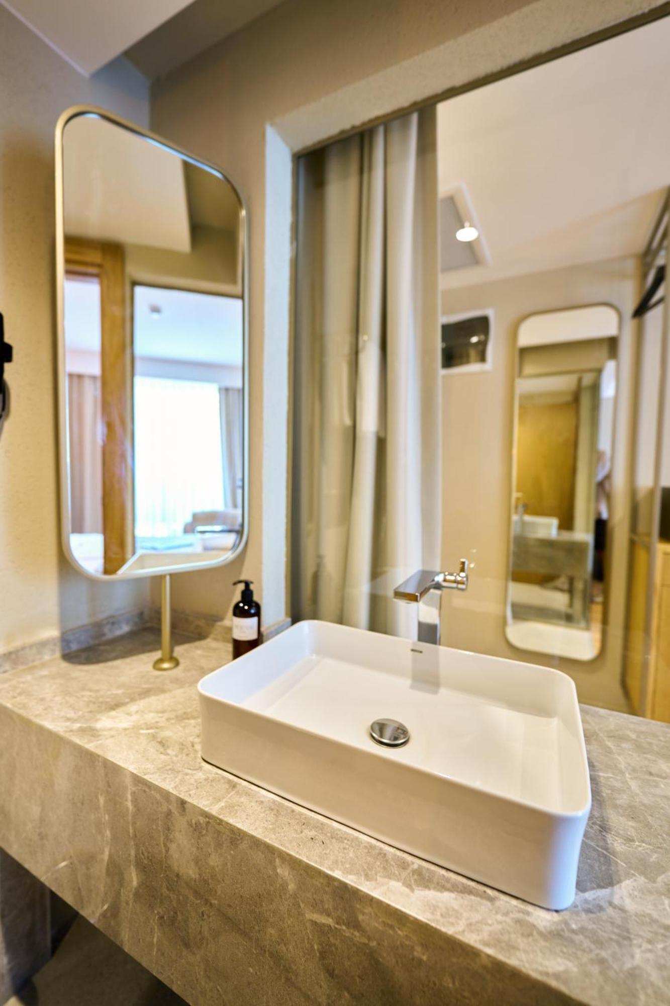 La Maja Hotel อันตัลยา ภายนอก รูปภาพ