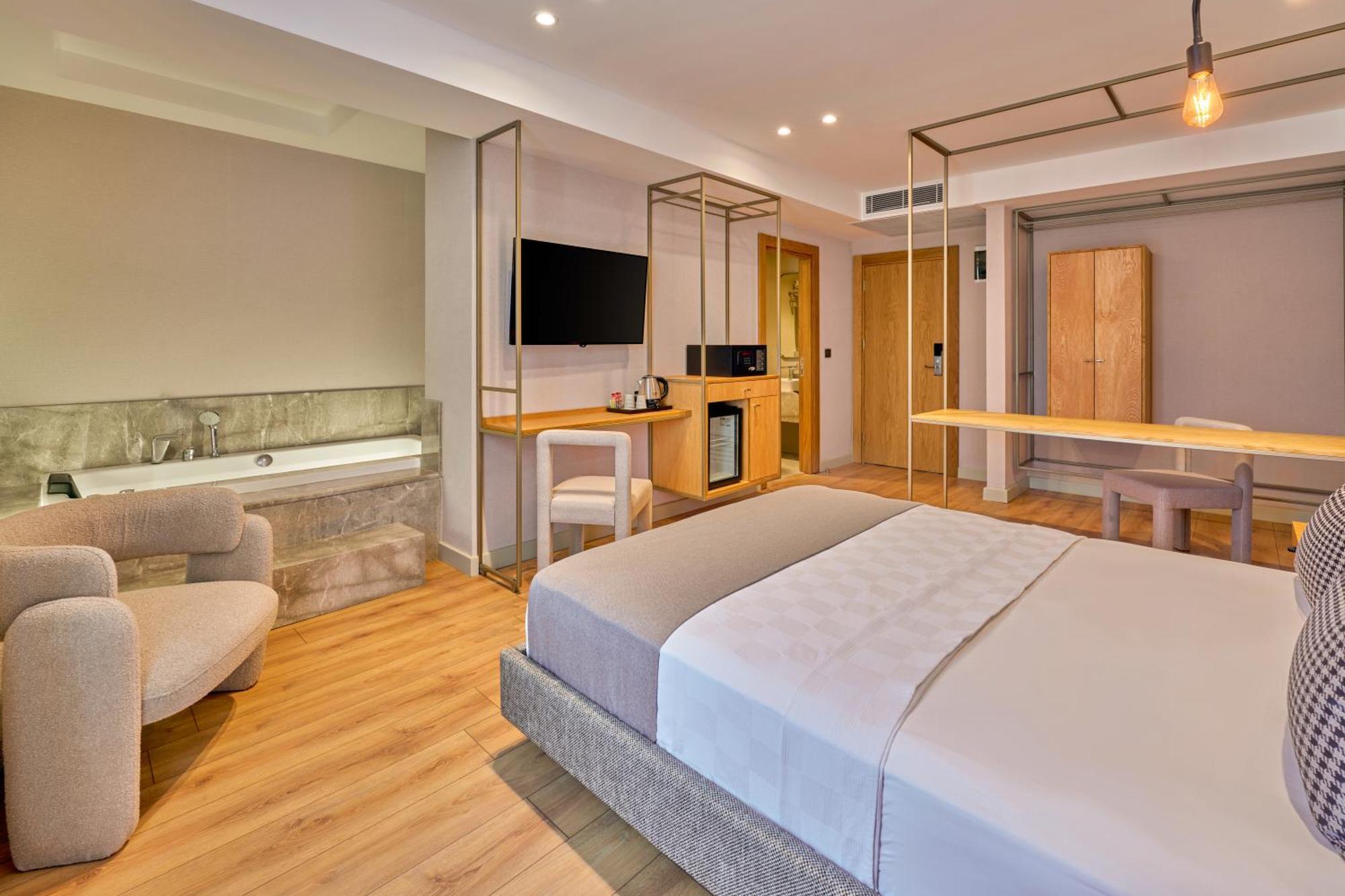 La Maja Hotel อันตัลยา ภายนอก รูปภาพ