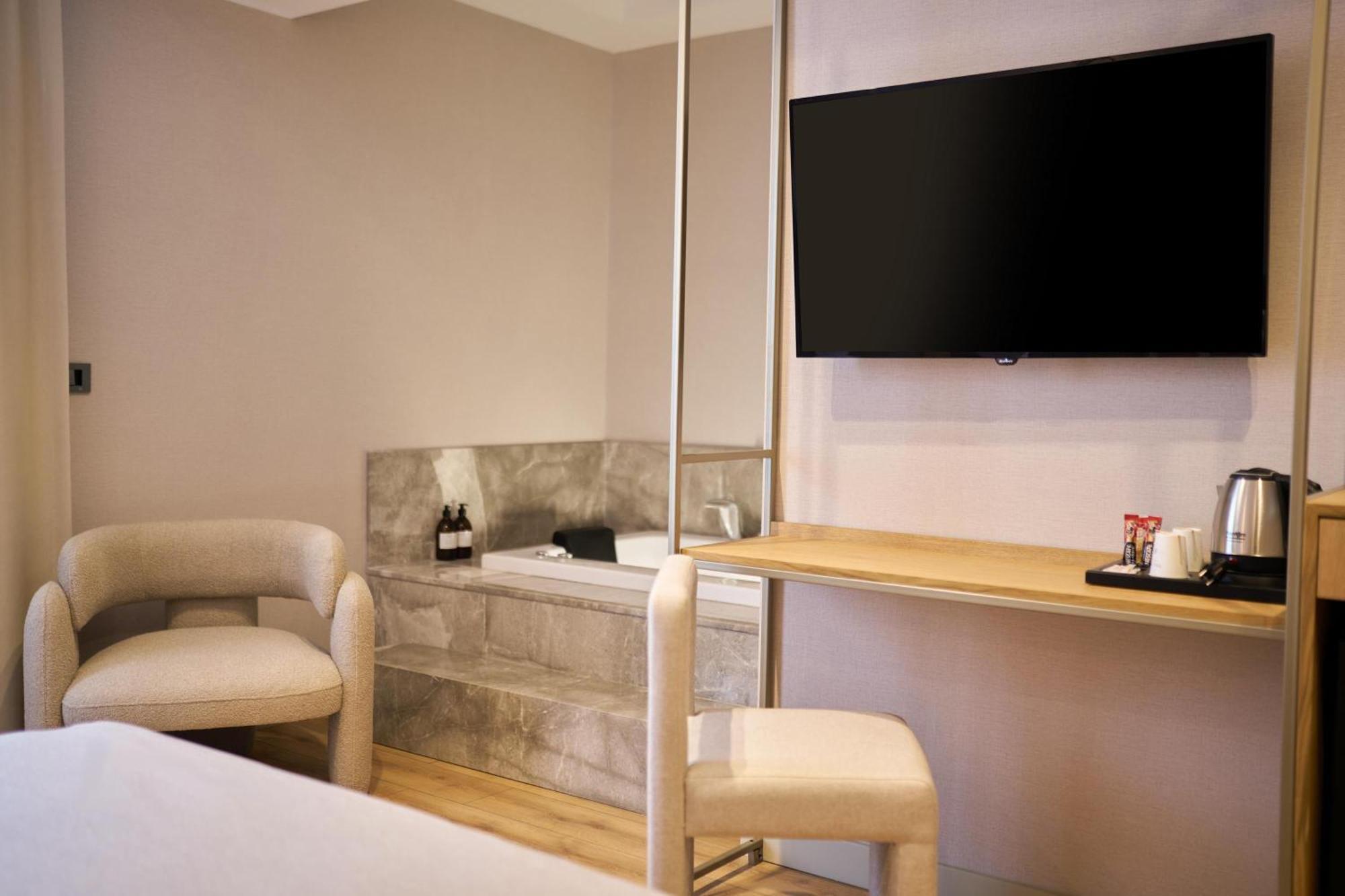 La Maja Hotel อันตัลยา ภายนอก รูปภาพ